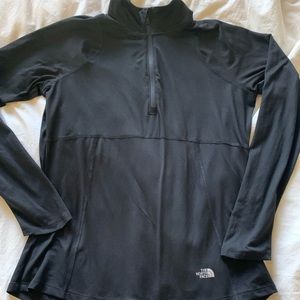 Women’s The North face long sleeve size M